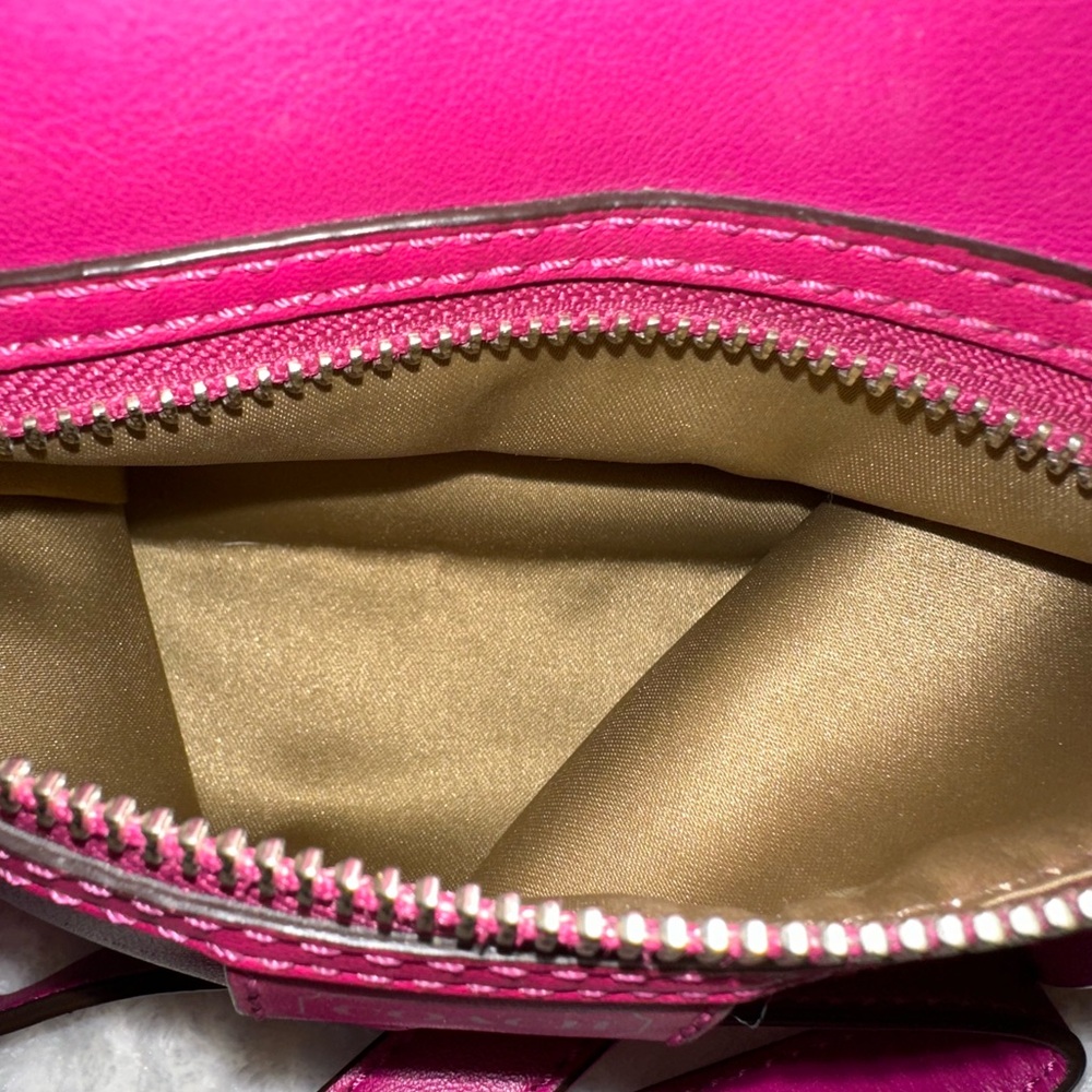 Coach Daisy Mia Handbag - Picture 7 of 8